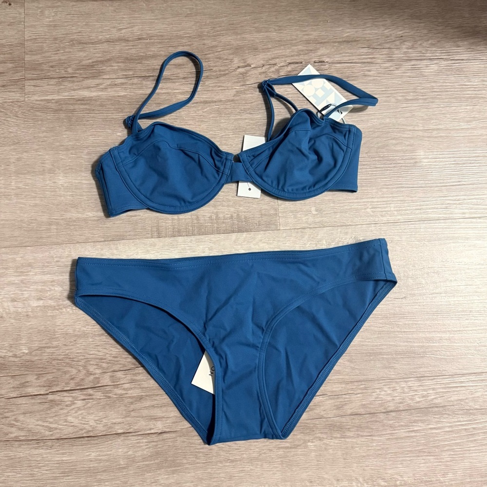 Babaton Deep Blue Bikini Set